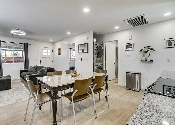 Сasa de vacaciones Hike, Golf & Explore: Pet-friendly Casita!