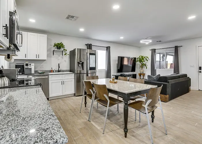 Сasa de vacaciones Hike, Golf & Explore: Pet-friendly Casita! Phoenix